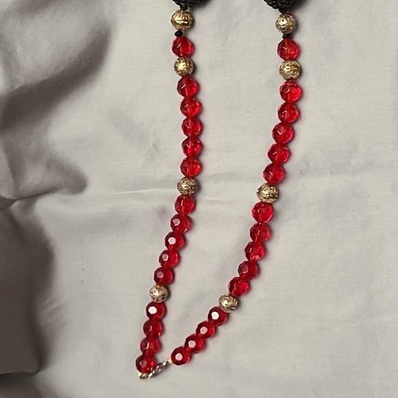 22" Red Necklace - Picture 5 of 6